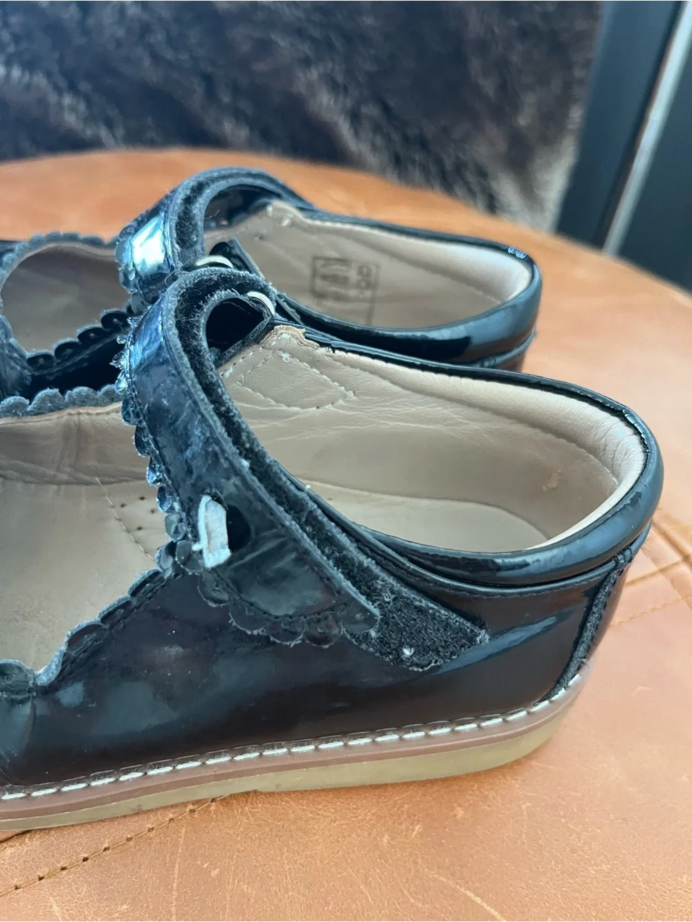 Elephantito patent black